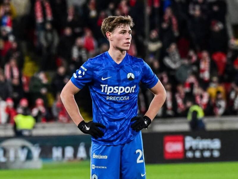 Celtic closing in on £7m deal to sign highly-rated Bosnian midfielder
