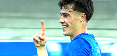 CELTIC STEP UP £7m RACE FOR WORLD CUP ACE