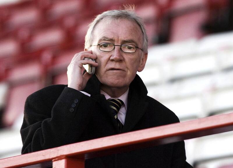 Hugh Keevins has looked at the Celtic directors box and noticed the board aren’t ambitious – welcome to the party, Shug, we’ve been here since May Hugh Keevins has looked at the Celtic directors box and noticed the board aren’t ambitious – welcome to the party, Shug, we’ve been here since May