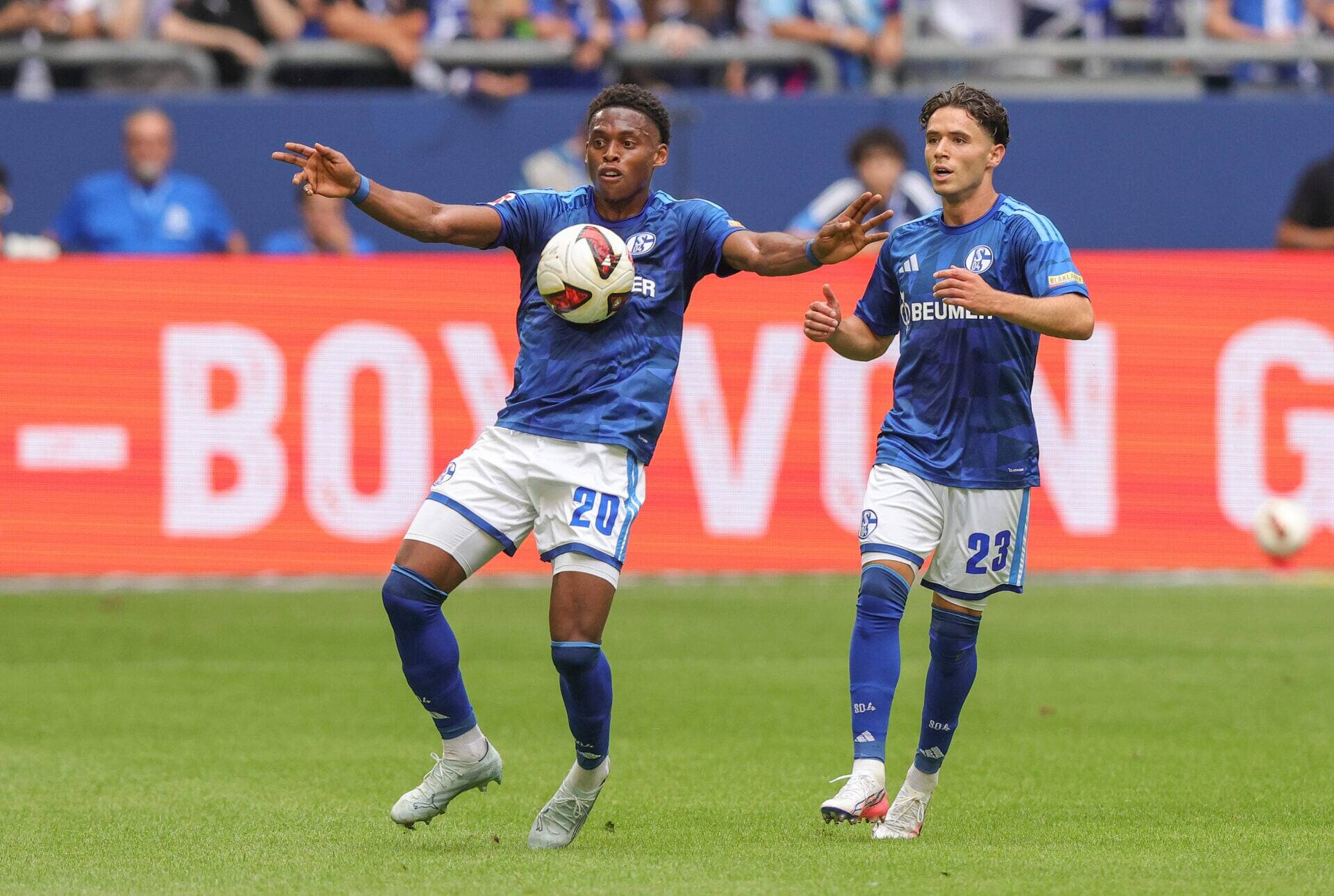 Celtic loan flop Junior Adamu has just repeated his start in Glasgow on his Schalke debut