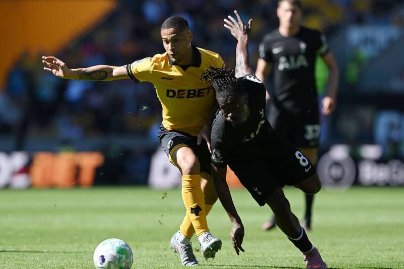 Celtic ‘closely following’ former Tottenham star as free agent move could be solution to problem area
