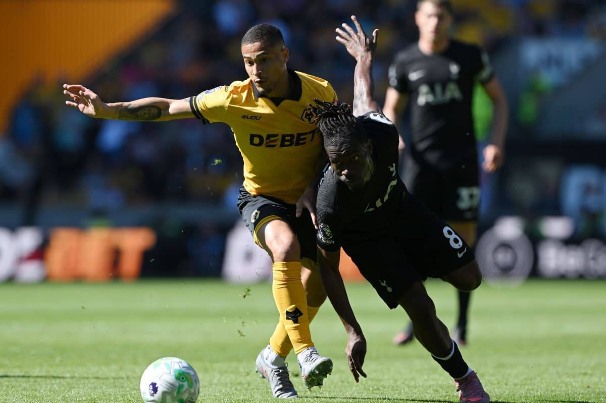 Celtic ‘closely following’ former Tottenham star as free agent move could be solution to problem area