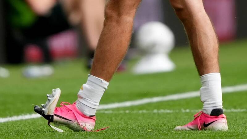 ‘Never seen anything like it’ say fans as Celtic star’s BOOT snaps in two after crunching tackle
