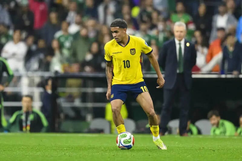 Celtic ‘Alerted to’ Chelsea Winger