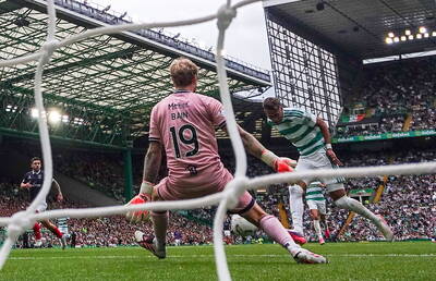 Martin O’Neill heaps praise on Celtic goal hero Camilo Duran Martin O’Neill heaps praise on Celtic goal hero Camilo Duran