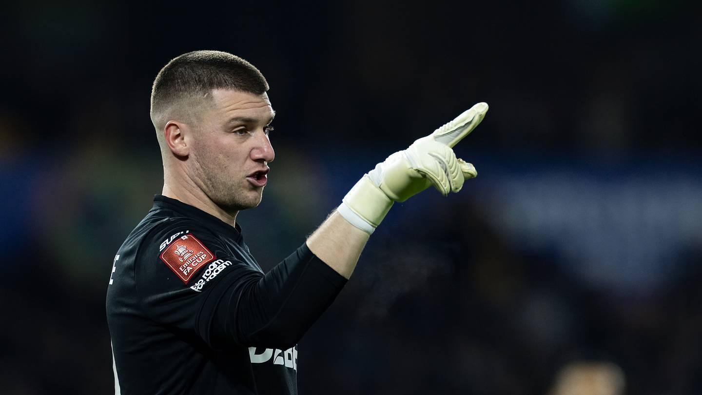 Celtic transfer round-up: Chelsea deal agreed, goalkeeper has medical and midfielder deal backed