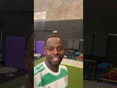 🇨🇭 (1) new message from Jordan 📲 #WelcomeJordan | #CelticFC🍀 🇨🇭 (1) new message from Jordan 📲 #WelcomeJordan | #CelticFC🍀