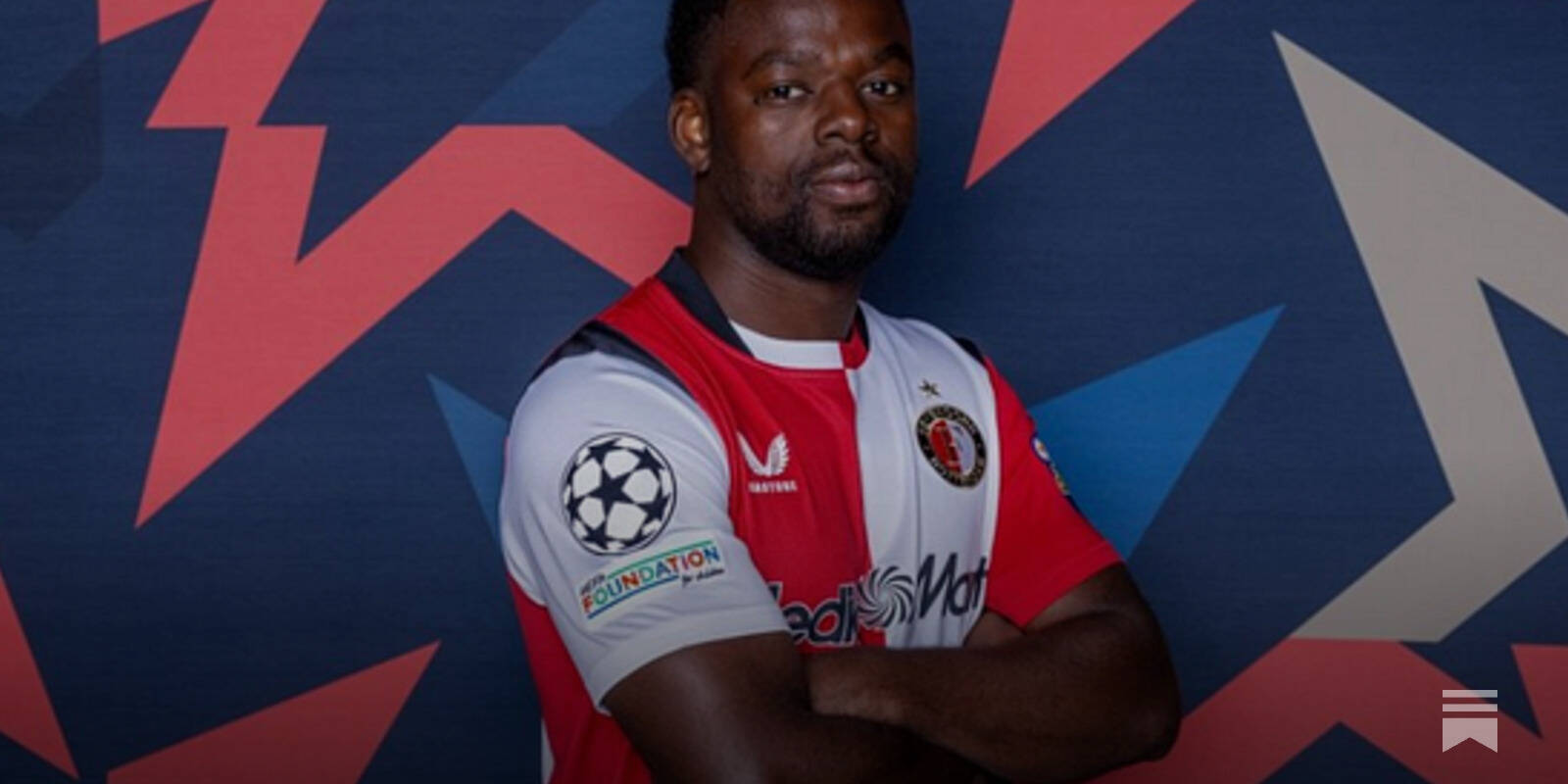 Celtic complete late Lotomba signing on one-year deal