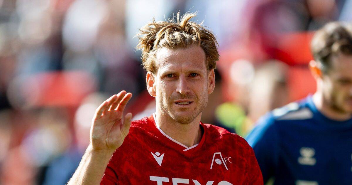 Stuart Armstrong admits Aberdeen identity is ‘unclear’ as he defends Stephen Robinson ‘fatigue’ claim