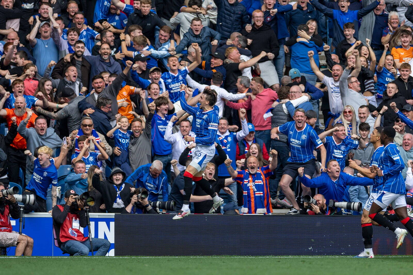 Former Celtic goalkeeper questions players’ ‘bottle’ following 3-0 Rangers defeat