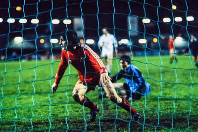 They played for Celtic – John Hewitt