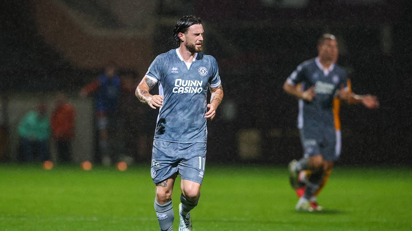 Celtic defensive target rules out new contract to offer deal hope
