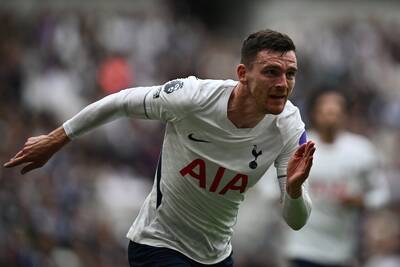 Andy Robertson tells Roy Keane and Gary Neville why he was ‘quite happy’ with Celtic rejection