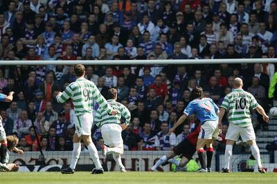 Celtic hero of first O’Neill spell backs old boss to change fortunes as blame for poor results lies elsewhere