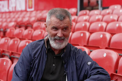 Roy Keane tells Celtic his management ‘pilot light’ is on as he awaits phone call