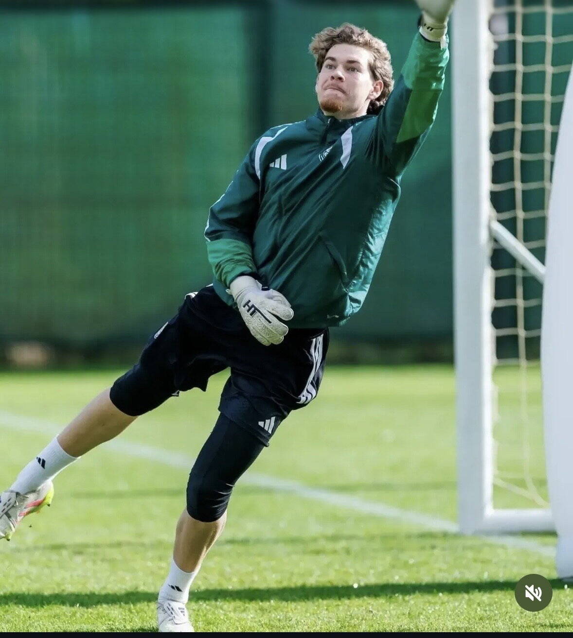 Mystery Australian Goalkeeper Spotted at Celtic