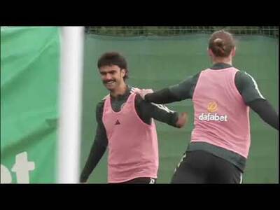Yang & Jota Train Ahead of Motherwell Game #Celtic