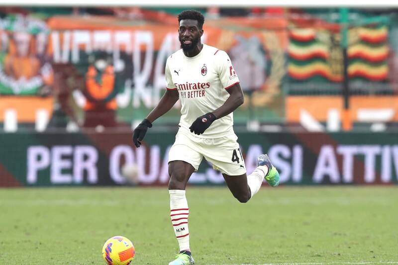 Celtic weigh up free transfer for one-time £40m ex Chelsea and AC Milan star as club await return of loanee