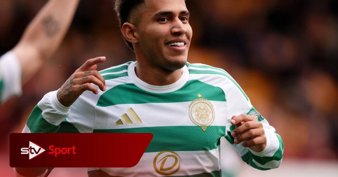 Celtic end three-game losing run with win at Motherwell to return to top of SPL
