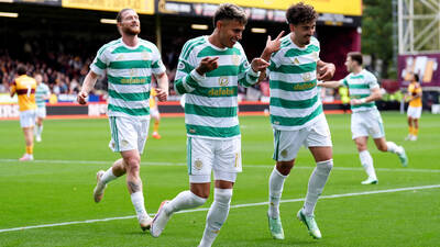 Martin O’Neill pleased with Celtic response as win at Motherwell sends Hoops top