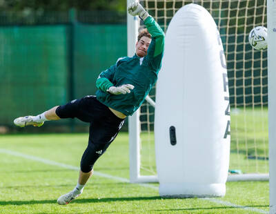Mystery goalkeeper seen at Lennoxtown revealed by Martin O’Neill