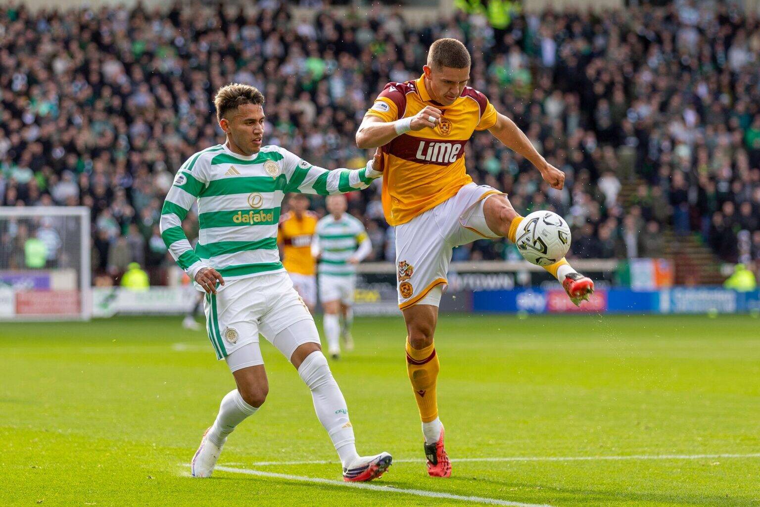 Unanimous Ref Watch Verdict on Celtic’s Fir Park Penalty Shout