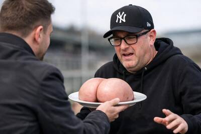Ronnie Charters hands Ewen Cameron his ar** on a plate after idiotic Celtic comments