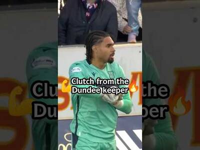 MASSIVE 95th minute SAVE! 🔒