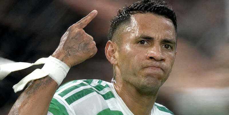 Same Again, Camilo, Urges Celtic Euro Hero