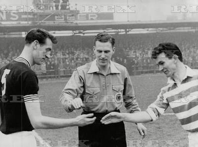 They played for Celtic – Bertie Peacock They played for Celtic – Bertie Peacock
