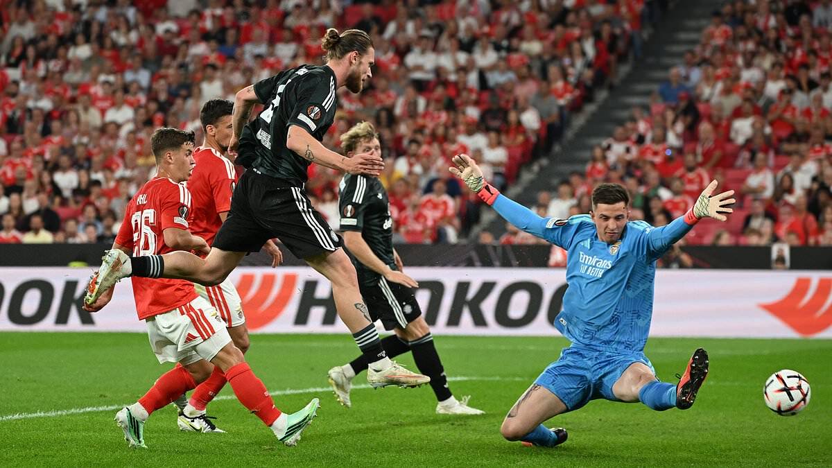 Benfica 4 Celtic 1 &ndash; PLAYER RATINGS: Which Celtic player stuck to their task at the back, who was abject in the forward line and who must lead the line in the future?