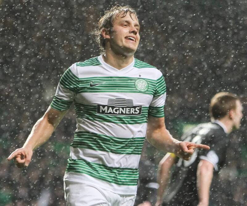 Former Celtic striker announces retirement from professional football