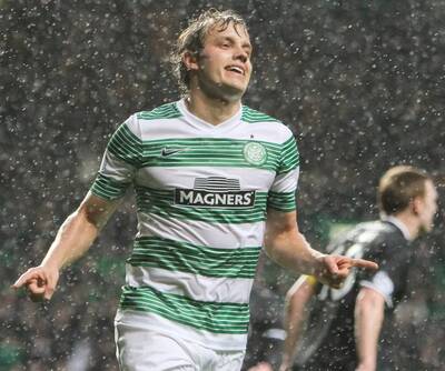 Former Celtic striker announces retirement from professional football