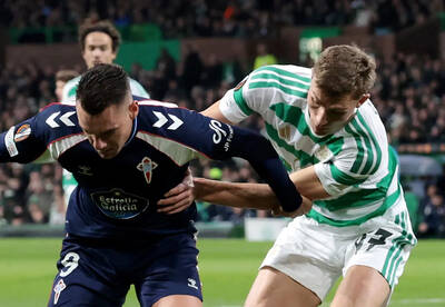 ‘As Soon As’ – Former Scotland Star Sees Major Celtic Issue After Celta Vigo Loss