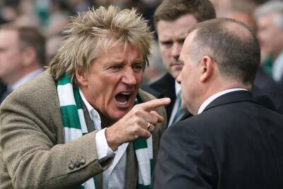 Even Rod Stewart has turned against Nicholson & Co