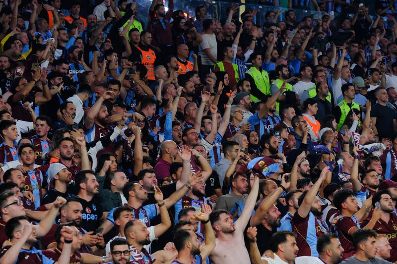 Celtic chants ring out in Turkey as Trabzonspor supporters taunt Hearts fans