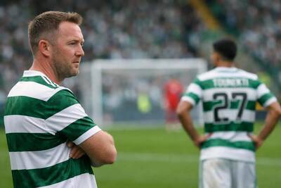 Aiden McGeady is right on Tounekti. He’s not going to make it.