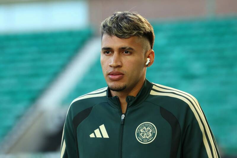 Chris Sutton shares what he noticed about Camilo Duran at Hibs, which isn’t good news for Celtic Chris Sutton shares what he noticed about Camilo Duran at Hibs, which isn’t good news for Celtic