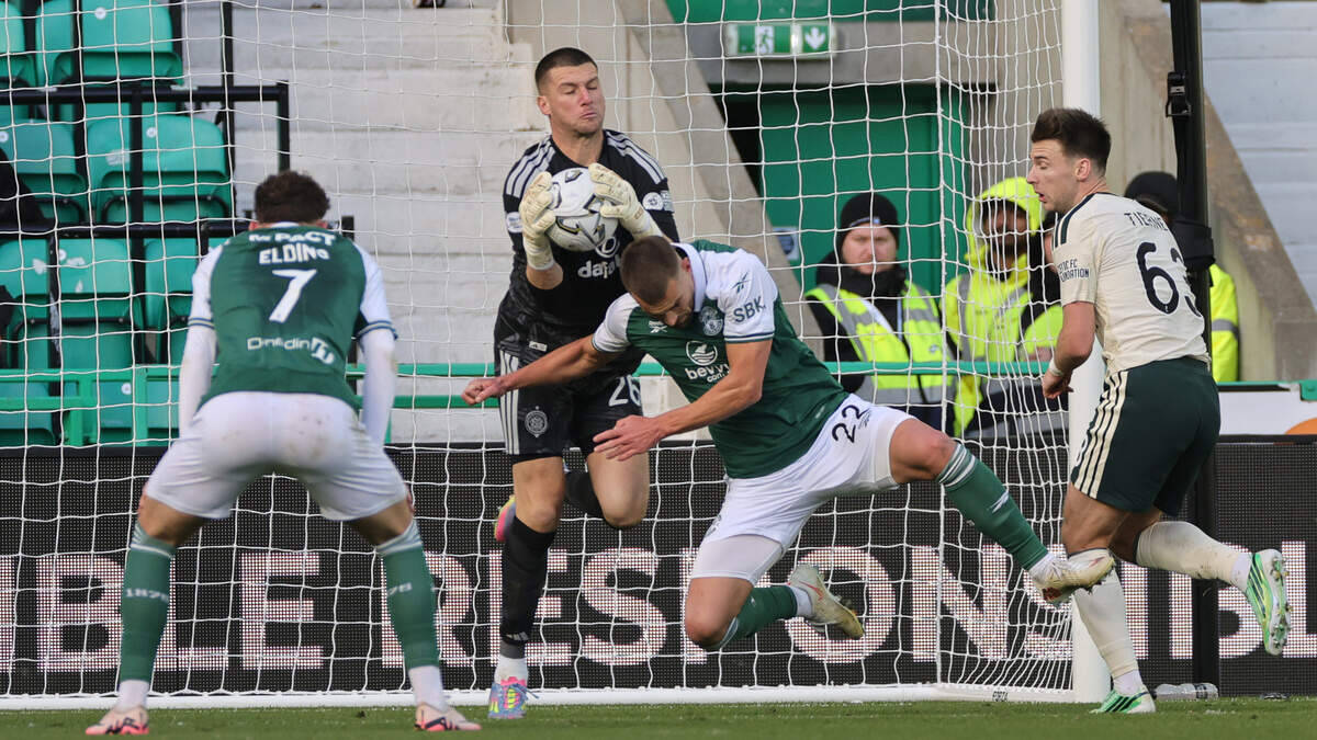 ‘Different goalkeeper’ Sam Johnstone benefits from familiarity at Celtic