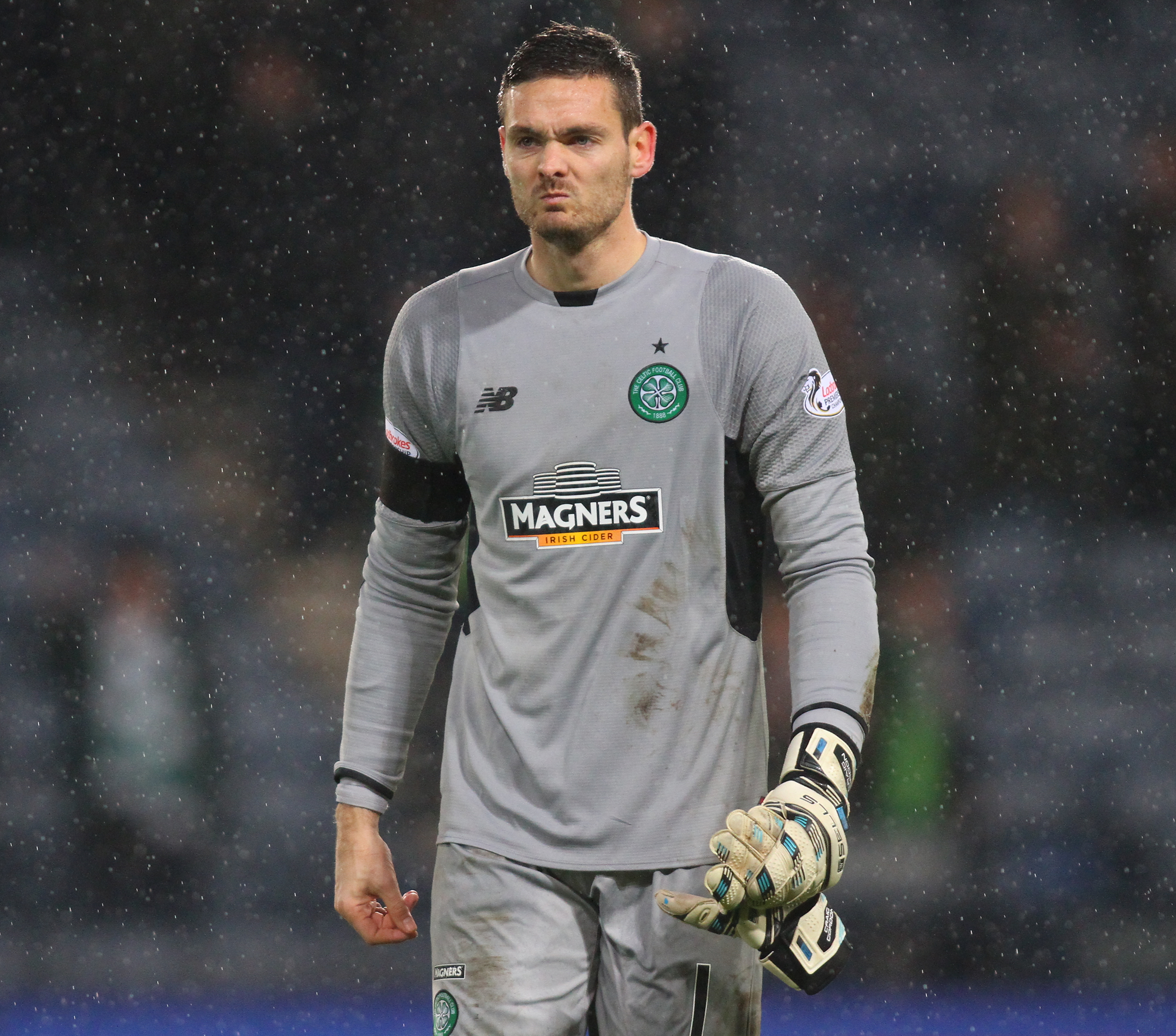 Craig Gordon: I’ll know when it’s full time, I’d find it difficult to drop down divisions