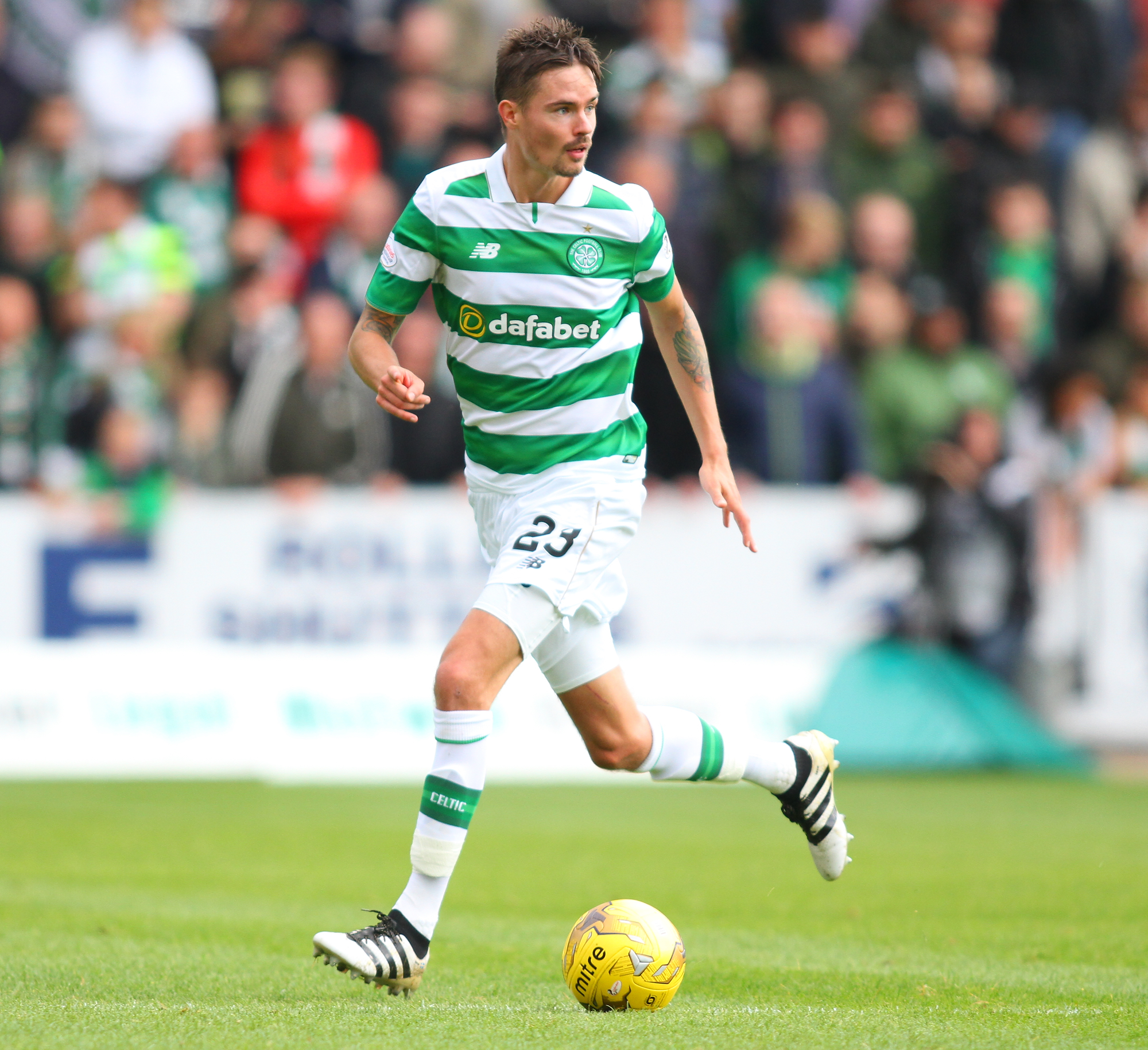 Celtic star Mikael Lustig looks to prolong future with Parkhead side