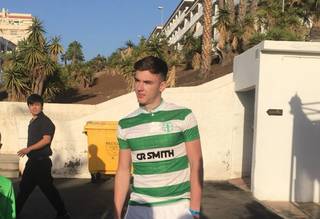 Kieran Tierney Drops in to Celtic Bar in Tenerife Turns Up Wearing Retro Kit Kieran Tierney Drops in to Celtic Bar in Tenerife Turns Up Wearing Retro Kit