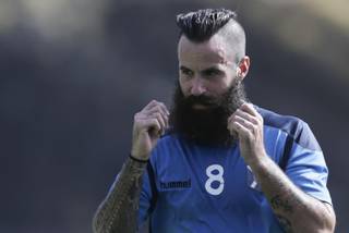 Marc Crosas Reminds Celtic That He’s Not Just an Ex-Player at the Club Marc Crosas Reminds Celtic That He’s Not Just an Ex-Player at the Club