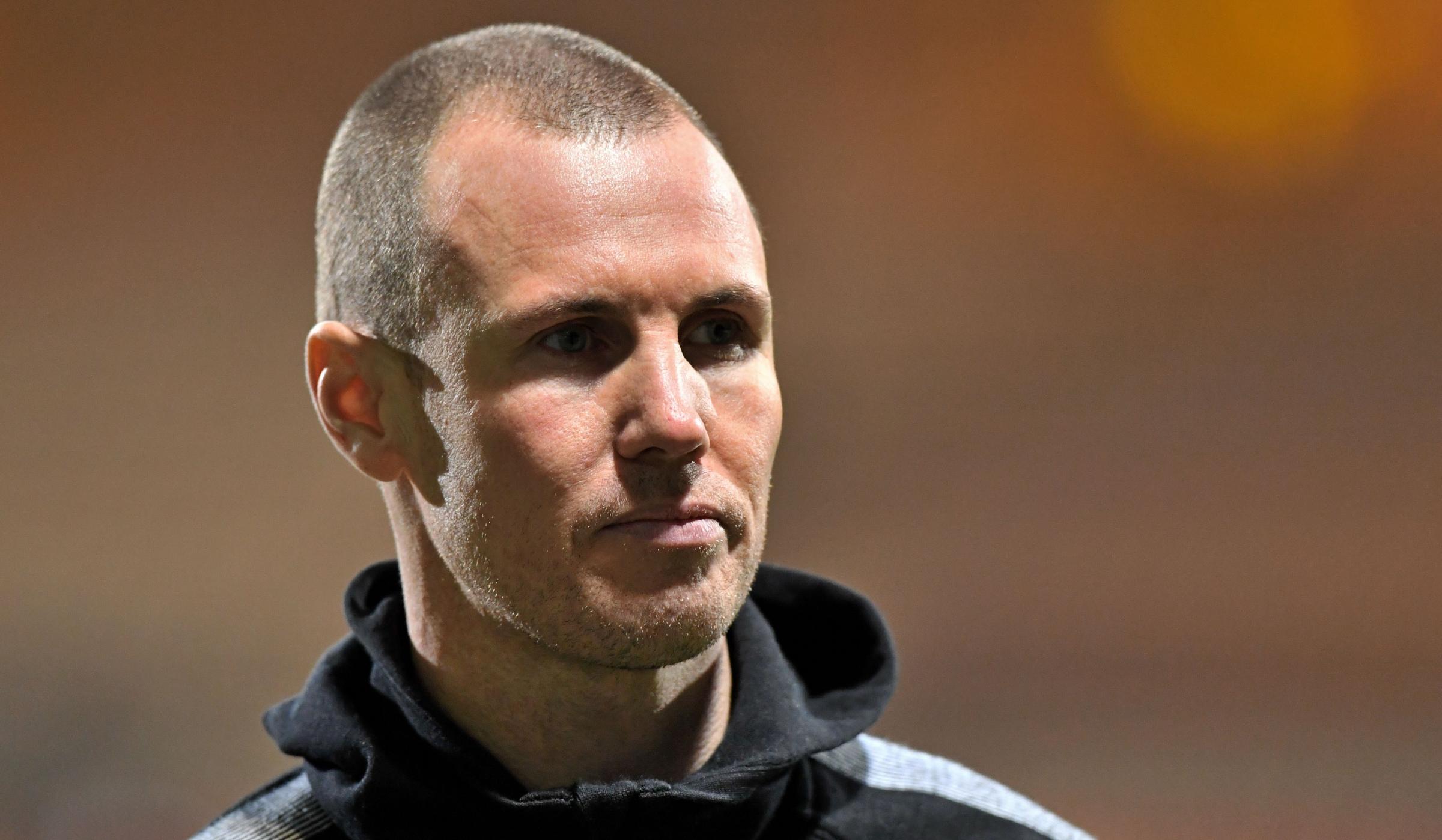 Neil Lennon considered signing Kenny Miller for Hibs &ndash; and may move for the Rangers striker this summer