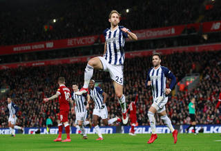 Celtic in hunt to sign PL defender who still has 38-goal striker in his back pocket – report Celtic in hunt to sign PL defender who still has 38-goal striker in his back pocket – report