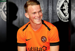 Done deal – Celtic defender agrees exit after paperwork finalised Done deal – Celtic defender agrees exit after paperwork finalised