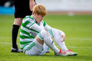 “This is on Ange, rookie mistake, massive f”ck up, fat Aussie needs slapped” Twitter meltdown over Kyogo injury “This is on Ange, rookie mistake, massive f”ck up, fat Aussie needs slapped” Twitter meltdown over Kyogo injury