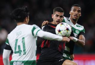 Celtic defender opens up on contract situation Celtic defender opens up on contract situation